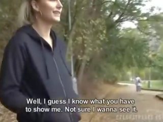 Ceko amatir jogging beauty gets some fuck for awis