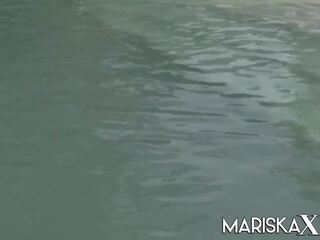 Mariskax – dreier ficken auf die lawn: kostenlos hd xxx film 04